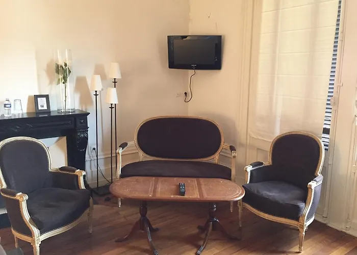 Будинок відпочинку D'hotes - Ariane *