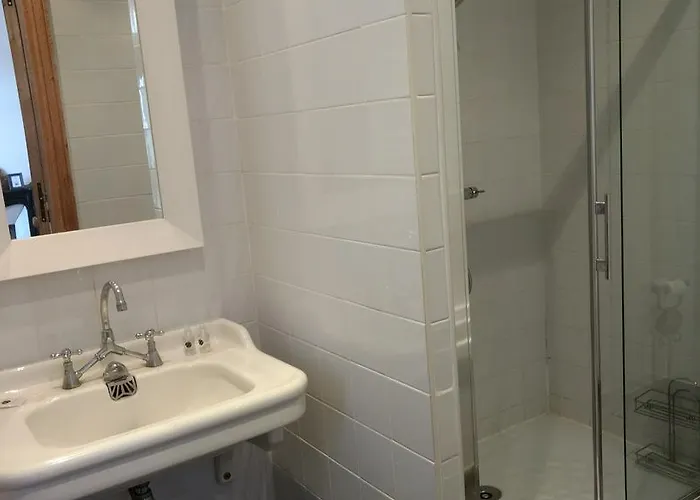 D'hotes - Ariane Онфлер