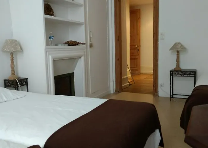 D'hotes - Ariane * Онфлер