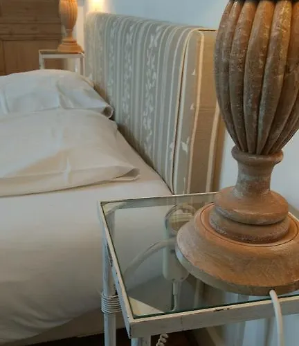 D'hotes - Ariane أونفلور